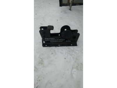 Кронштейн торсиона к кабине (левый) SH F3000 SHAANXI / Shacman (ШАНКСИ / Шакман) 81.41720.5341 фото 1 Липецк