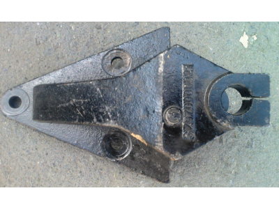 Кронштейн передней рессоры передний SH F3000 8х4 SHAANXI / Shacman (ШАНКСИ / Шакман) SZ970000021 фото 1 Липецк