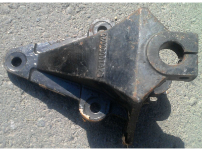 Кронштейн передней рессоры задний SH F3000 8х4 SHAANXI / Shacman (ШАНКСИ / Шакман) SZ970000025 фото 1 Липецк